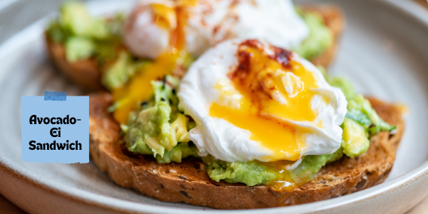 Avocado-Tomaten-Ei-Brot
